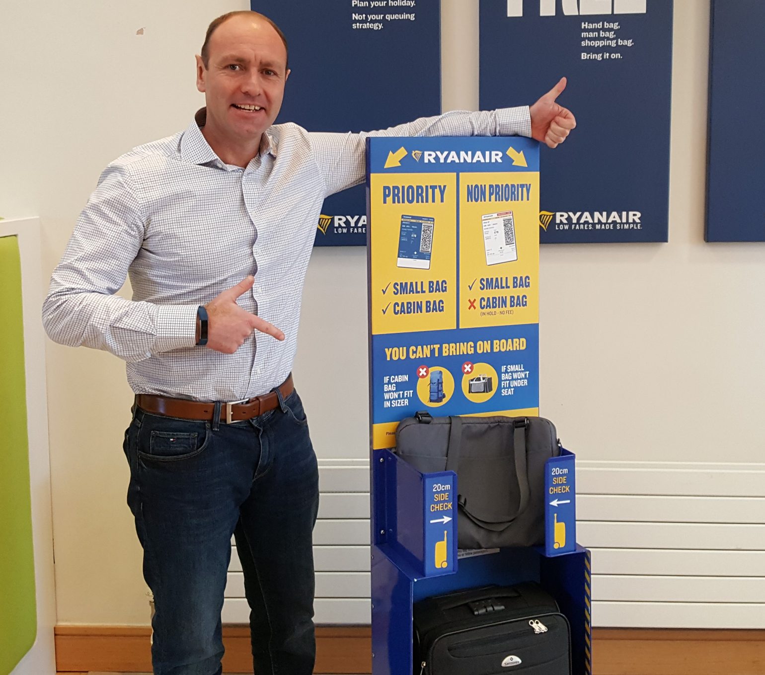 luggage in ryanair